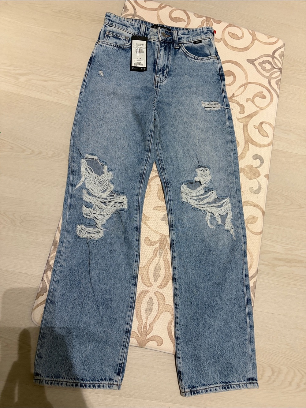 NWT Mavi distressed jeans 24/29